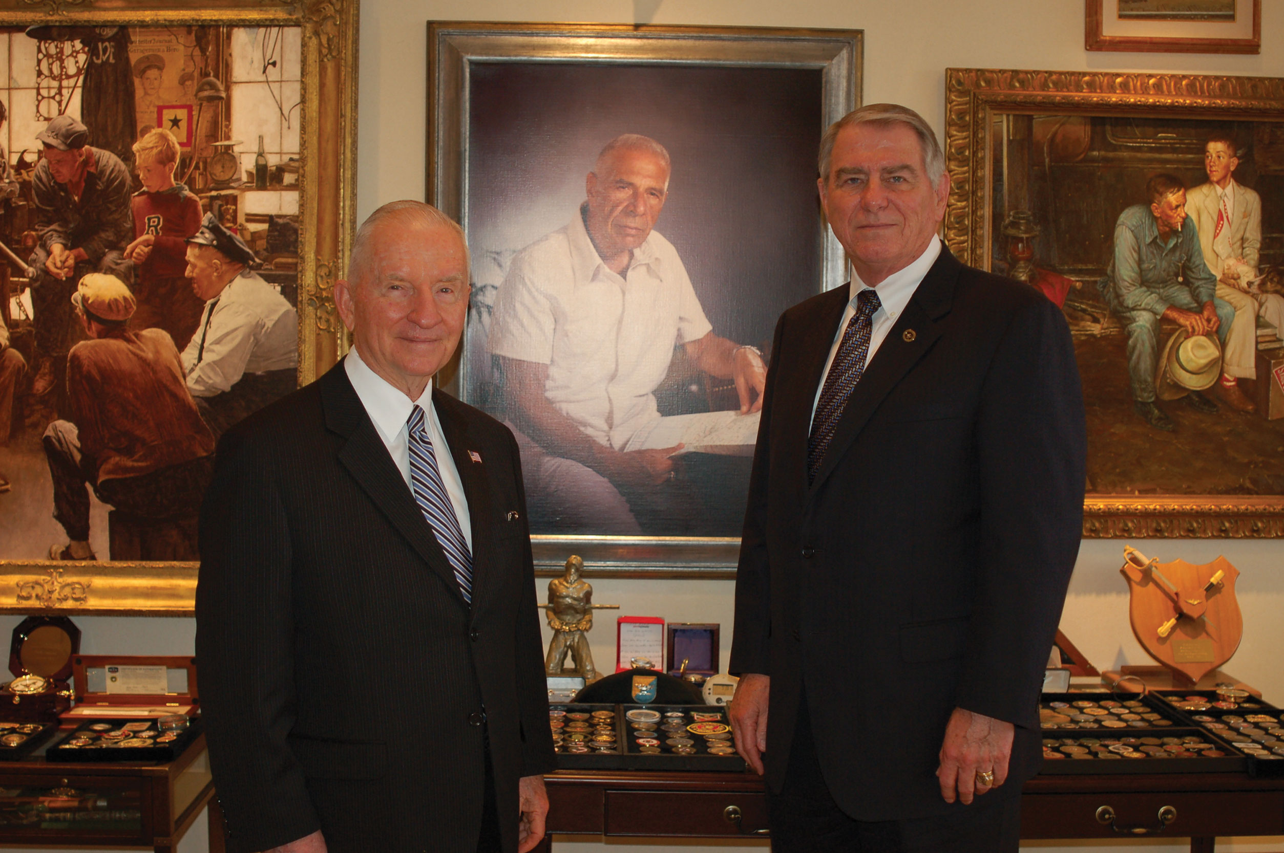 H. Ross Perot, left, and CGSC Foundation CEO Bob Ulin
