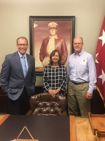 W T ParkU w Left to right: Eric Bergrud, Darla Dusing and Roger Dusing