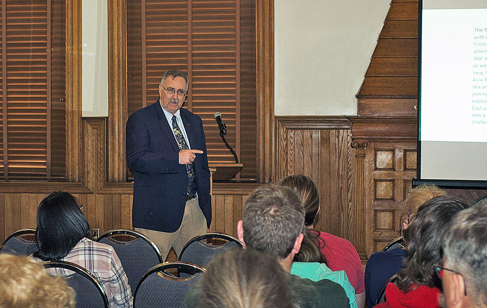 Dr. Joseph G. D. (Geoff) Babb, associate professor of history in the CGSC Department of Military History, presents a lecture on “The Great War in Asia” on April 10, 2019 at the Riverfront Community Center in Leavenworth, Kansas, as part of the General of the Armies John J. Pershing Great War Centennial Series, hosted by CGSC’s Department of Military History and the CGSC Foundation.