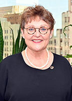 Dr. Leah Stevens-Waage, M.D.