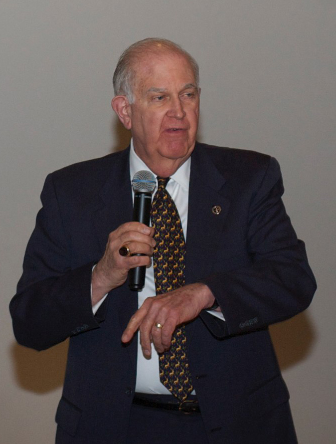 Foundation Trustee Col. (Ret.) Bill Eckhardt presents during the Foundation’s Vietnam War Commemoration Lecture Series on March 1, 2018, in downtown Leavenworth, Kansas.